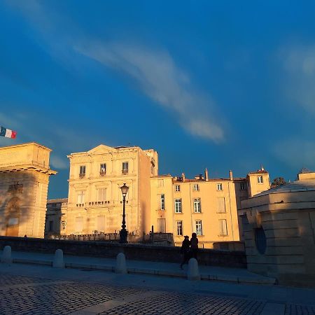Un Oasis Au Coeur De La Vieille Ville, Classe 4 Etoiles Montpellier Esterno foto