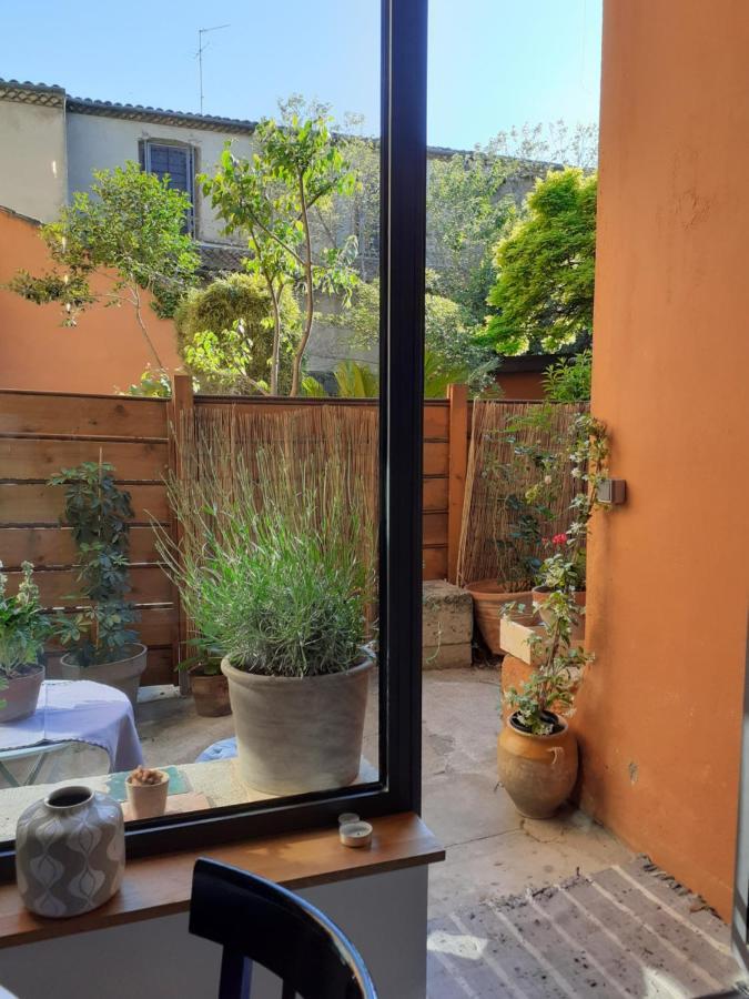 Un Oasis Au Coeur De La Vieille Ville, Classe 4 Etoiles Montpellier Esterno foto